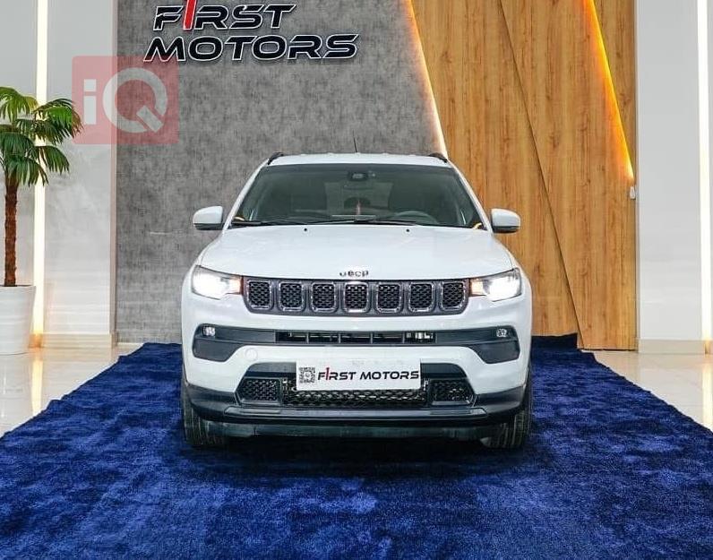https://cdn.iqcars.io98731027-6842-4d0d-8d8d-fc9f0df8277c_0.jpg